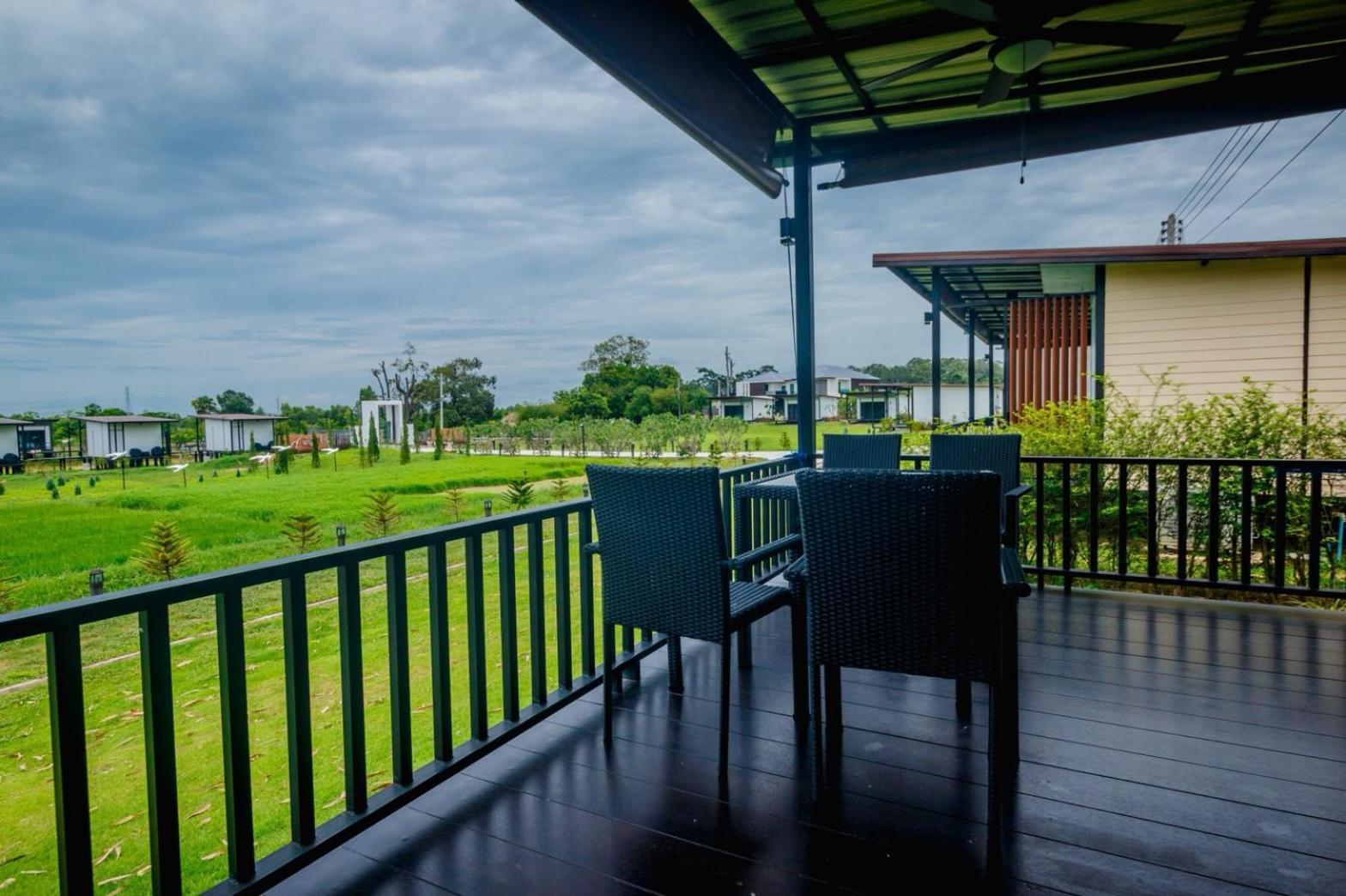 Mae On Village Resort Roi Et Ngoại thất bức ảnh